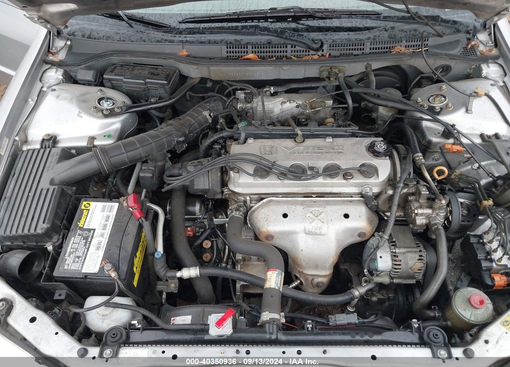 2001 HONDA ACCORD 2.3 EX VIN: JHMCG56631C014670