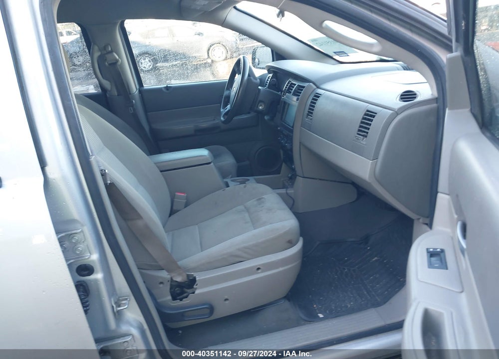 2008 DODGE DURANGO SLT VIN: 1D8HD48278F101194