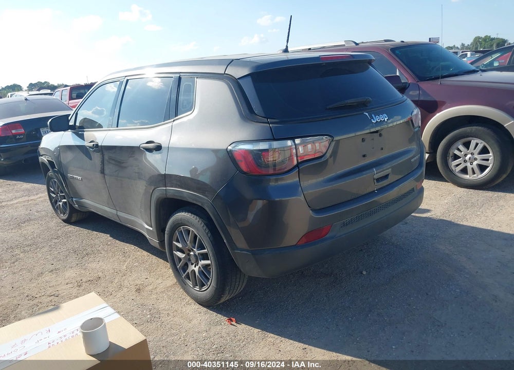 2018 JEEP COMPASS SPORT FWD VIN: 3C4NJCAB3JT272194