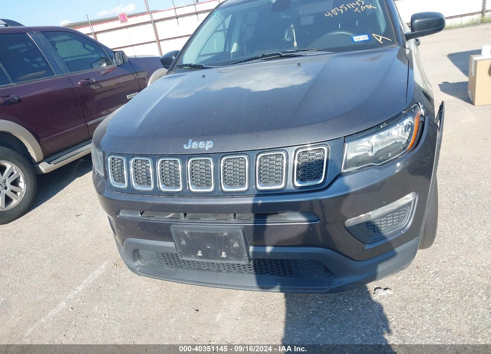 2018 JEEP COMPASS SPORT FWD VIN: 3C4NJCAB3JT272194