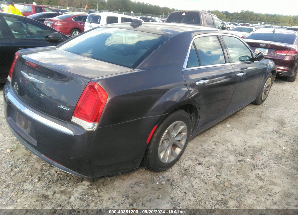2015 CHRYSLER 300 LIMITED VIN: 2C3CCAAG3FH792059