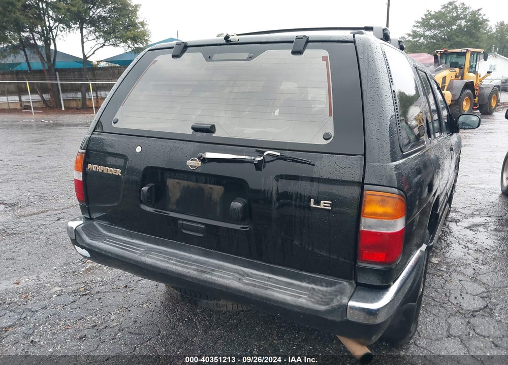 1996 NISSAN PATHFINDER XE/LE VIN: JN8AR05S5TW036485
