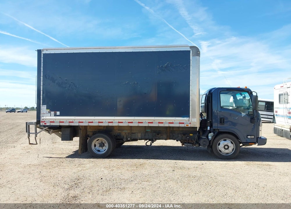 2022 ISUZU NRR VIN: JALE5W163N7304773