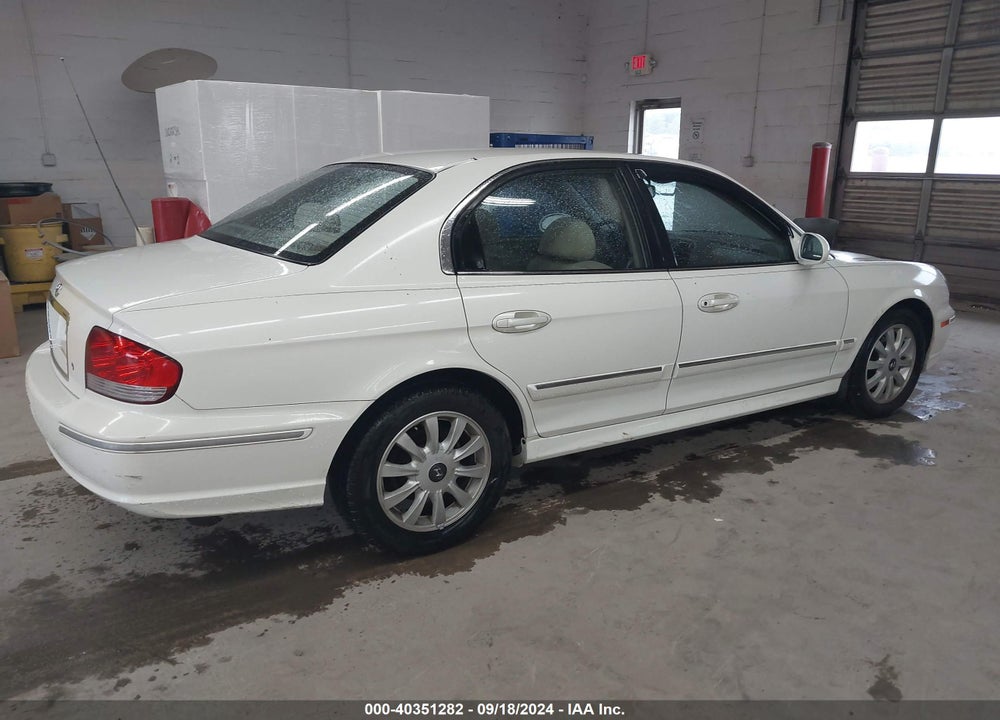 2005 HYUNDAI SONATA GLS/LX VIN: KMHWF35H45A130188