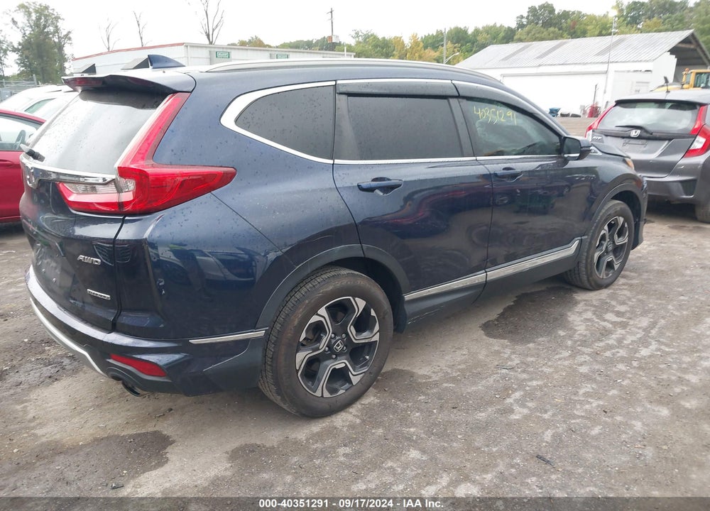 2018 HONDA CR-V TOURING VIN: 2HKRW2H99JH635467