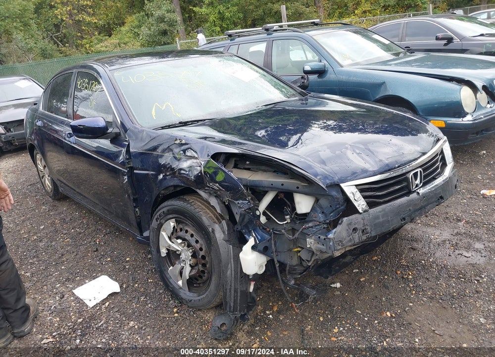 2010 HONDA ACCORD 2.4 LX VIN: 1HGCP2F30AA044504