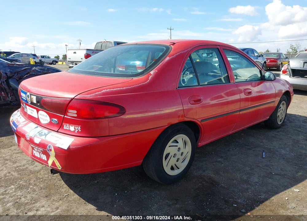1999 FORD ESCORT LX VIN: 1FAFP10PXXW105828