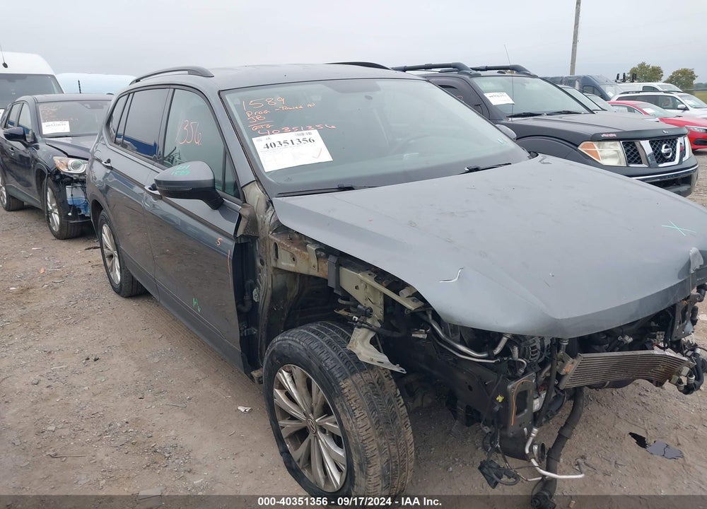 2018 VOLKSWAGEN TIGUAN 2.0T S VIN: 3VV0B7AX8JM108395