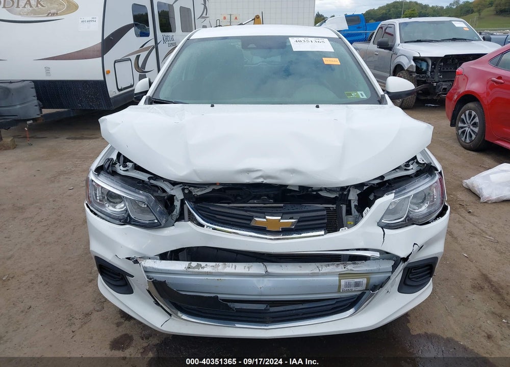 2020 CHEVROLET SONIC FWD  1FL 5-DOOR VIN: 1G1JG6SB8L4123715