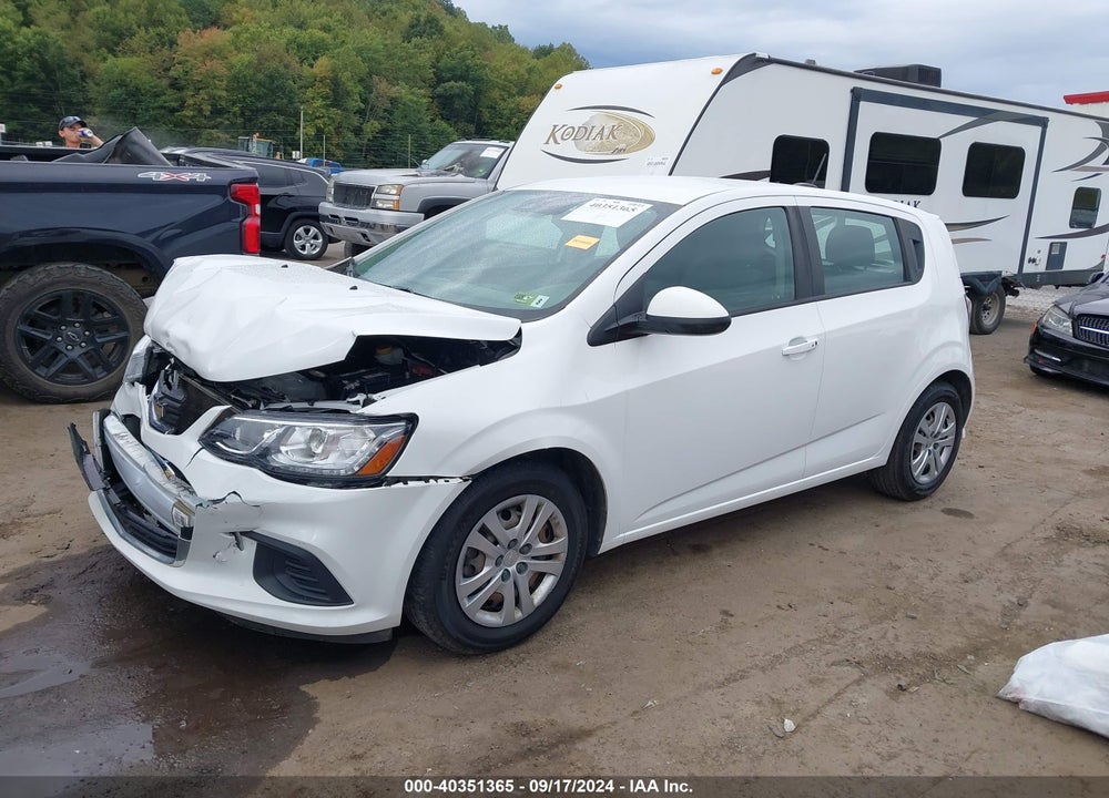 2020 CHEVROLET SONIC FWD  1FL 5-DOOR VIN: 1G1JG6SB8L4123715