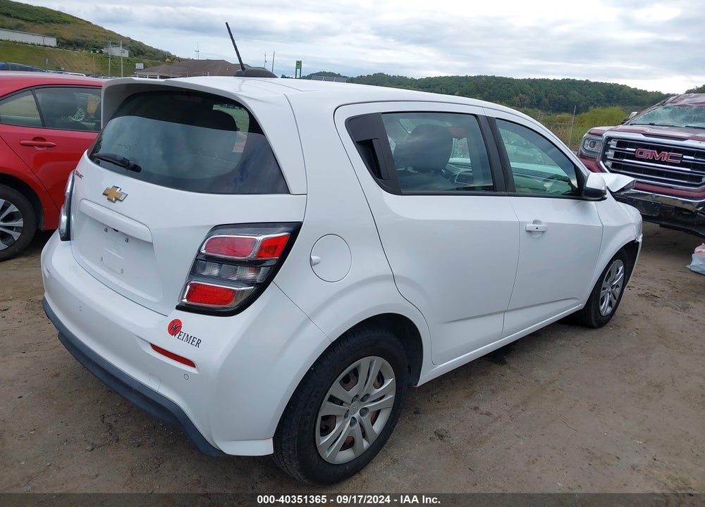 2020 CHEVROLET SONIC FWD  1FL 5-DOOR VIN: 1G1JG6SB8L4123715