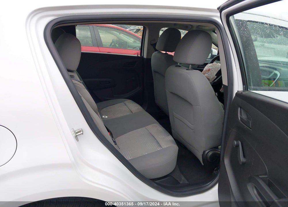 2020 CHEVROLET SONIC FWD  1FL 5-DOOR VIN: 1G1JG6SB8L4123715