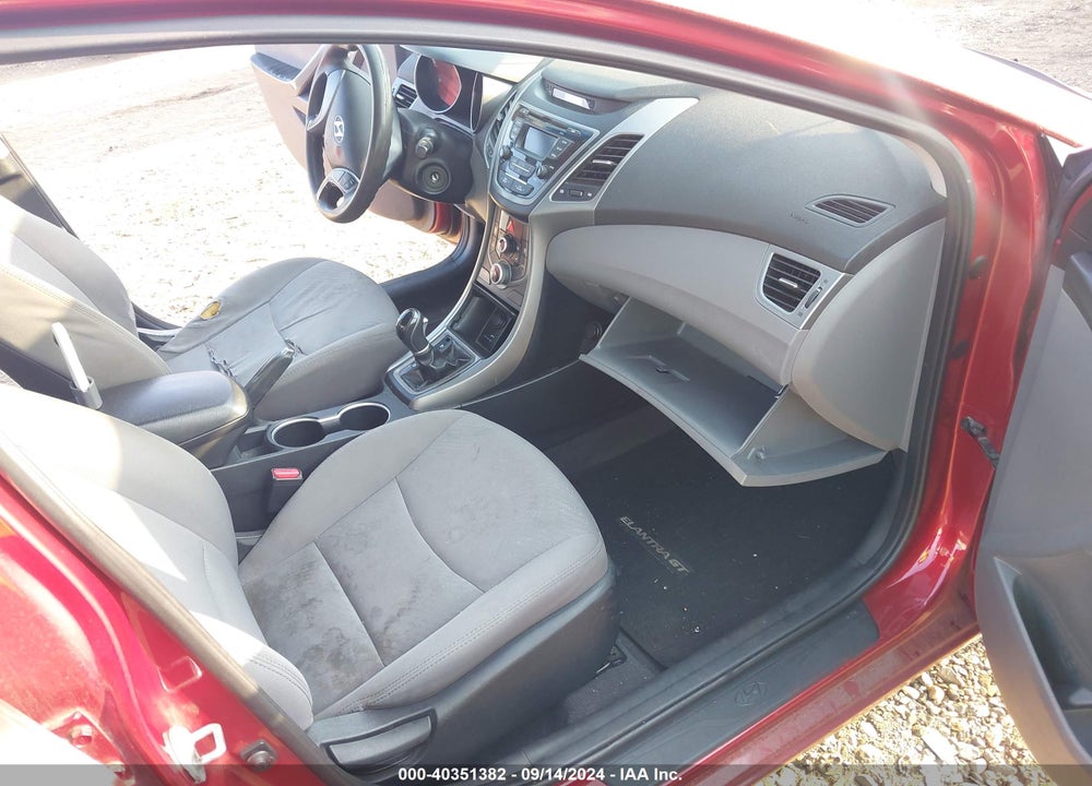 2016 HYUNDAI ELANTRA SE VIN: 5NPDH4AE5GH742693