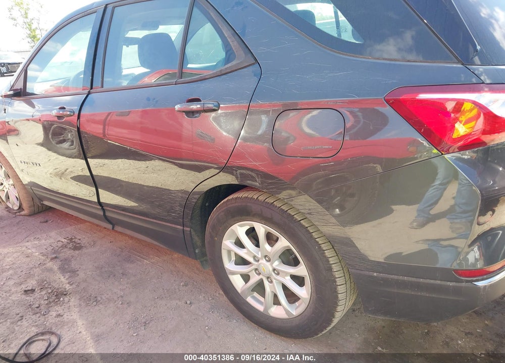 2018 CHEVROLET EQUINOX LS VIN: 2GNAXHEV3J6241201