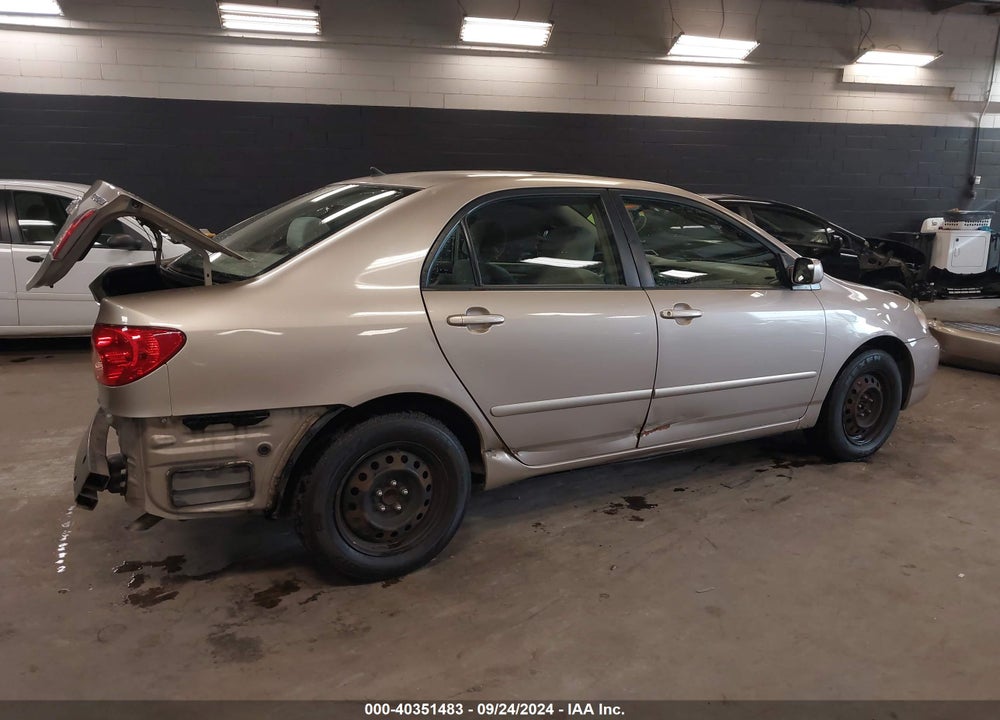 2005 TOYOTA COROLLA LE VIN: 2T1BR32E35C374057