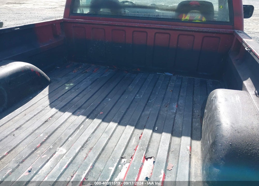 1988 GMC GMT-400 C1500 VIN: 1GTDC14K9JZ563698