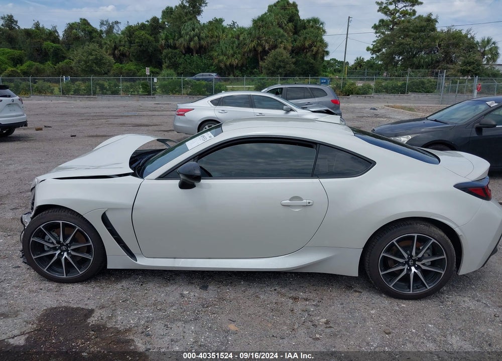 2023 TOYOTA GR86 VIN: JF1ZNBB17P9754602
