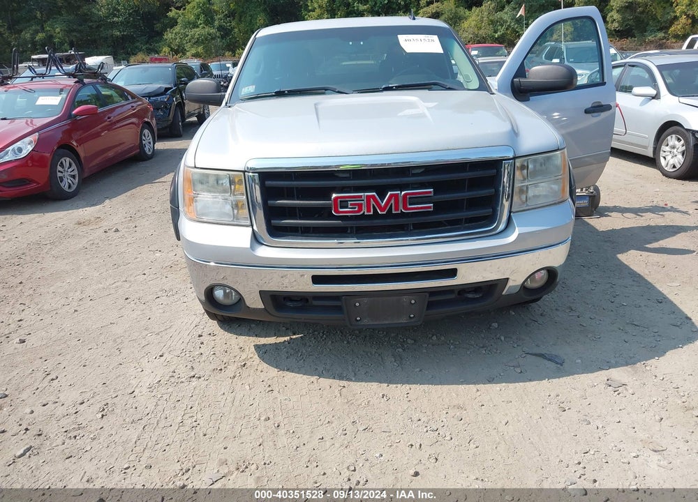 2010 GMC SIERRA 1500 SLE VIN: 1GTSKVE38AZ132472