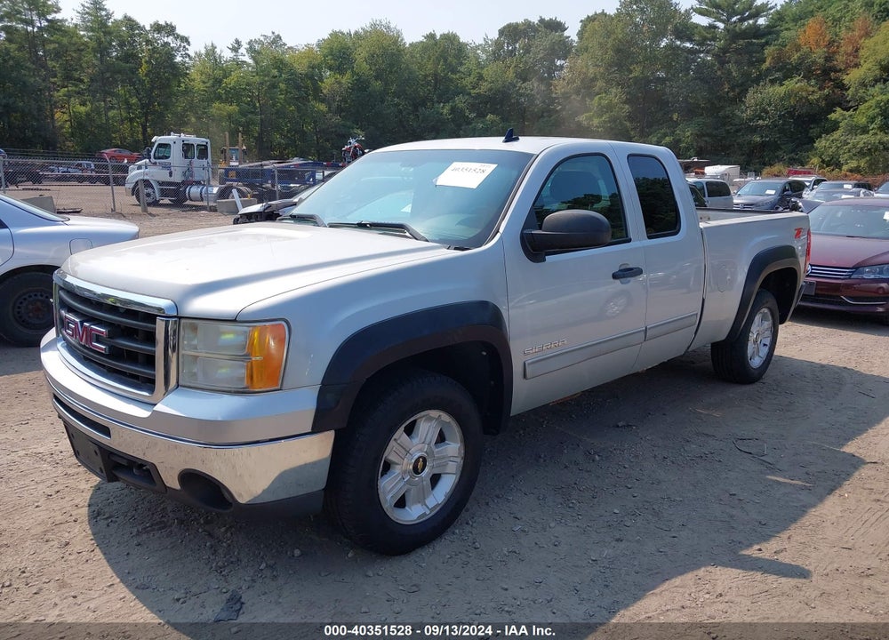 2010 GMC SIERRA 1500 SLE VIN: 1GTSKVE38AZ132472