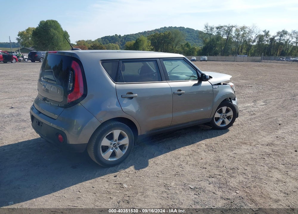 2018 KIA SOUL VIN: KNDJN2A25J7561479