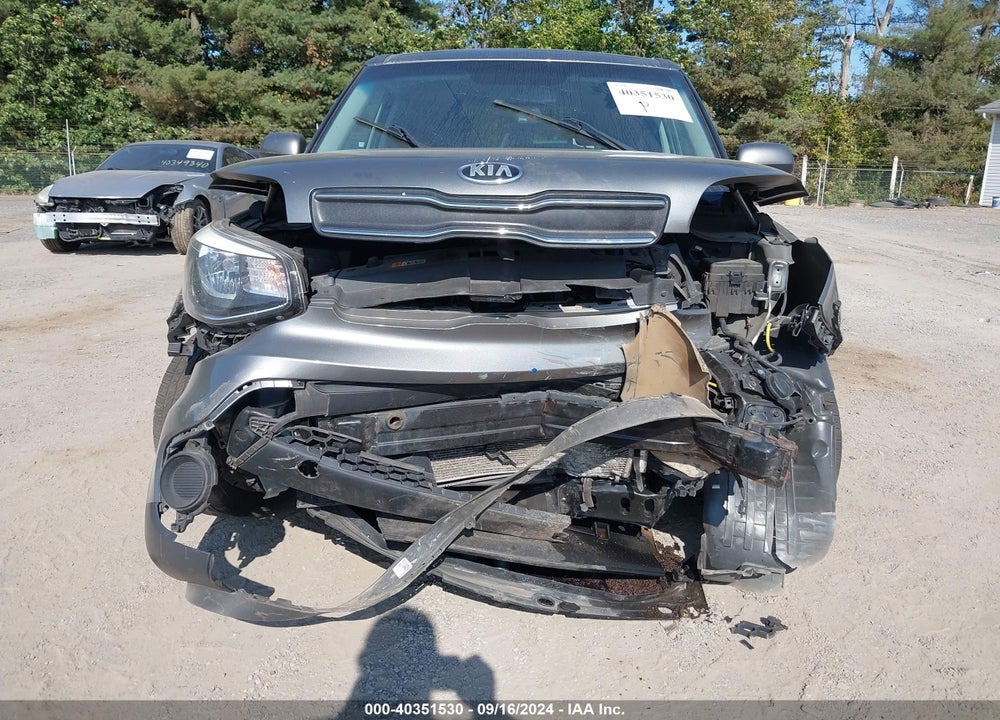 2018 KIA SOUL VIN: KNDJN2A25J7561479