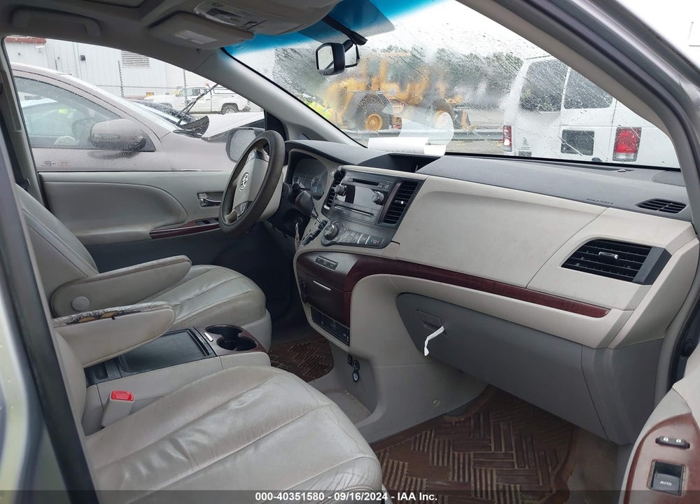 2012 TOYOTA SIENNA VIN: 5TDYK3DC6CS243008