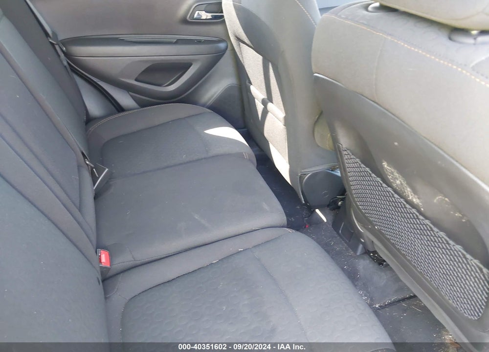 2020 CHEVROLET TRAX FWD LS VIN: 3GNCJKSB7LL193363