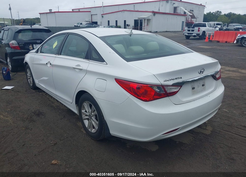 2013 HYUNDAI SONATA GLS VIN: 5NPEB4AC6DH778831