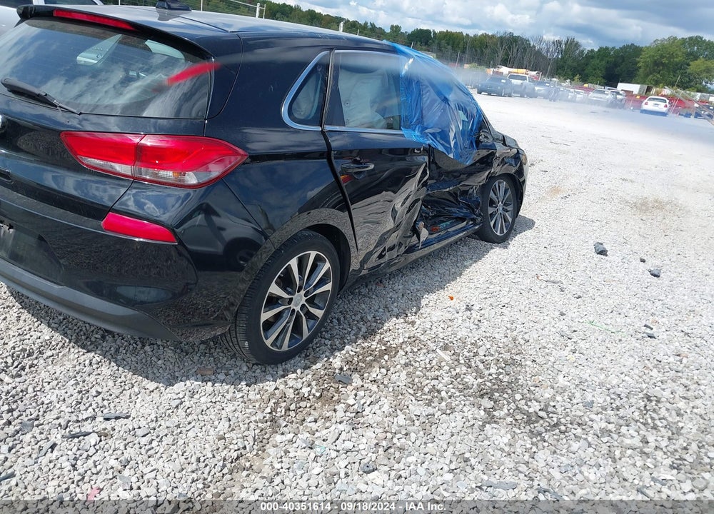 2018 HYUNDAI ELANTRA GT VIN: KMHH35LE7JU030486