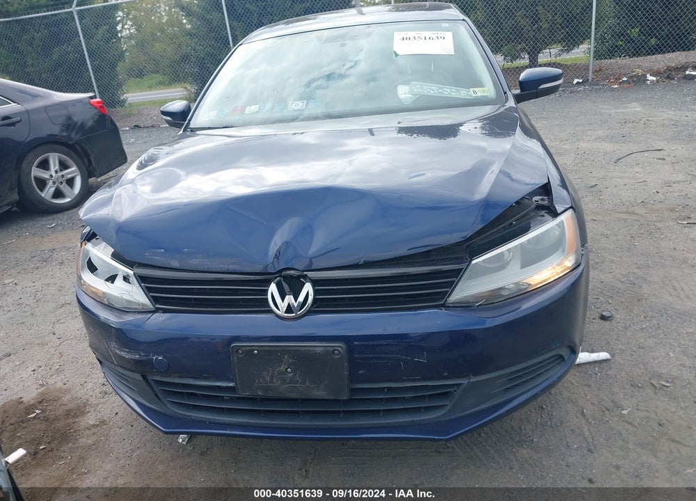 2012 VOLKSWAGEN JETTA 2.5L SE VIN: 3VWDX7AJ8CM420536