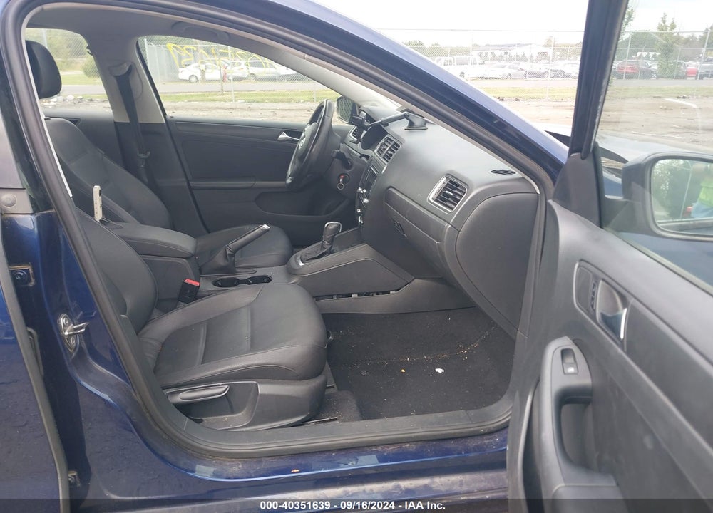 2012 VOLKSWAGEN JETTA 2.5L SE VIN: 3VWDX7AJ8CM420536