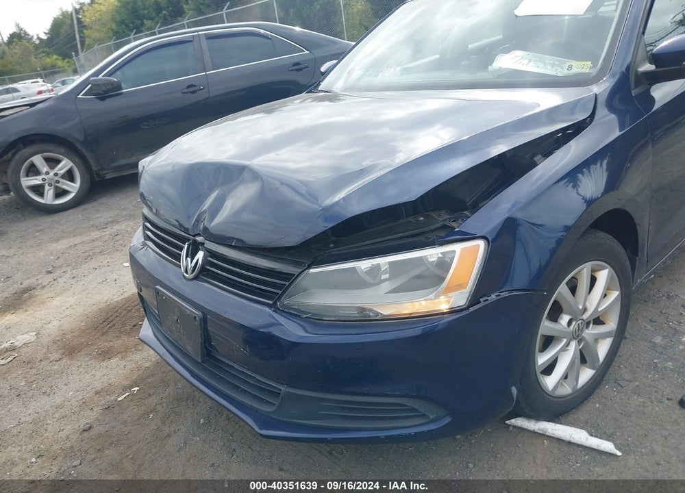 2012 VOLKSWAGEN JETTA 2.5L SE VIN: 3VWDX7AJ8CM420536