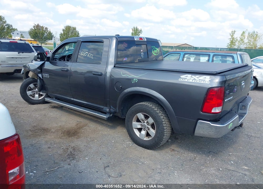 2016 RAM 1500 SLT VIN: 1C6RR7LT9GS152683