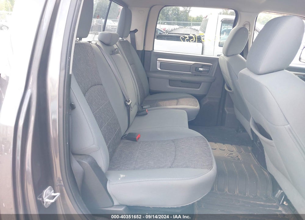 2016 RAM 1500 SLT VIN: 1C6RR7LT9GS152683