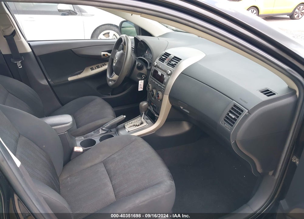 2011 TOYOTA COROLLA S VIN: 2T1BU4EE1BC587603