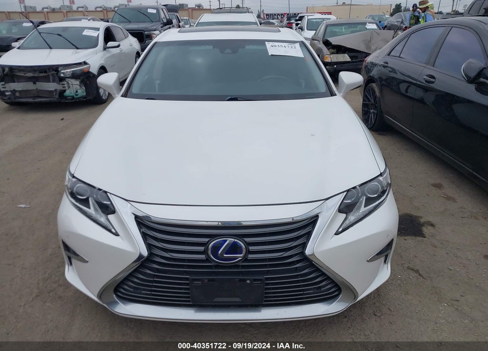 2018 LEXUS ES 300H VIN: JTHBW1GG3J2185648