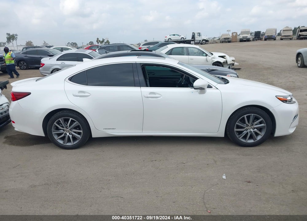 2018 LEXUS ES 300H VIN: JTHBW1GG3J2185648