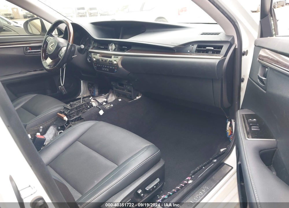 2018 LEXUS ES 300H VIN: JTHBW1GG3J2185648