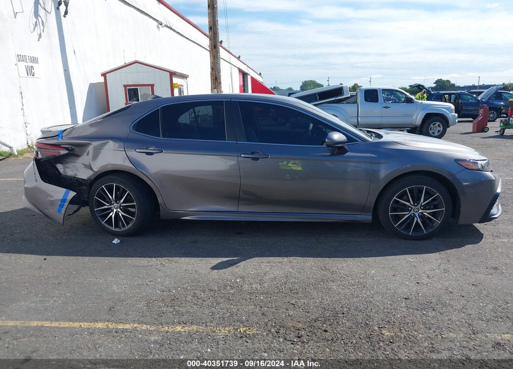 2021 TOYOTA CAMRY VIN: 4T1G11AK9MU538224