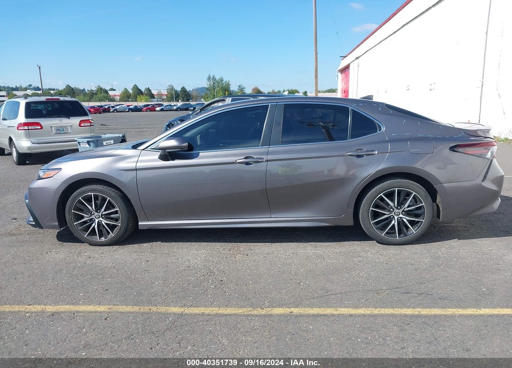 2021 TOYOTA CAMRY VIN: 4T1G11AK9MU538224