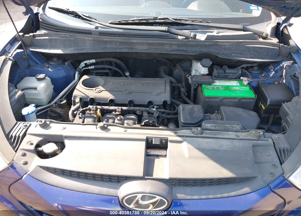 2011 HYUNDAI TUCSON GLS VIN: KM8JUCAC8BU250659