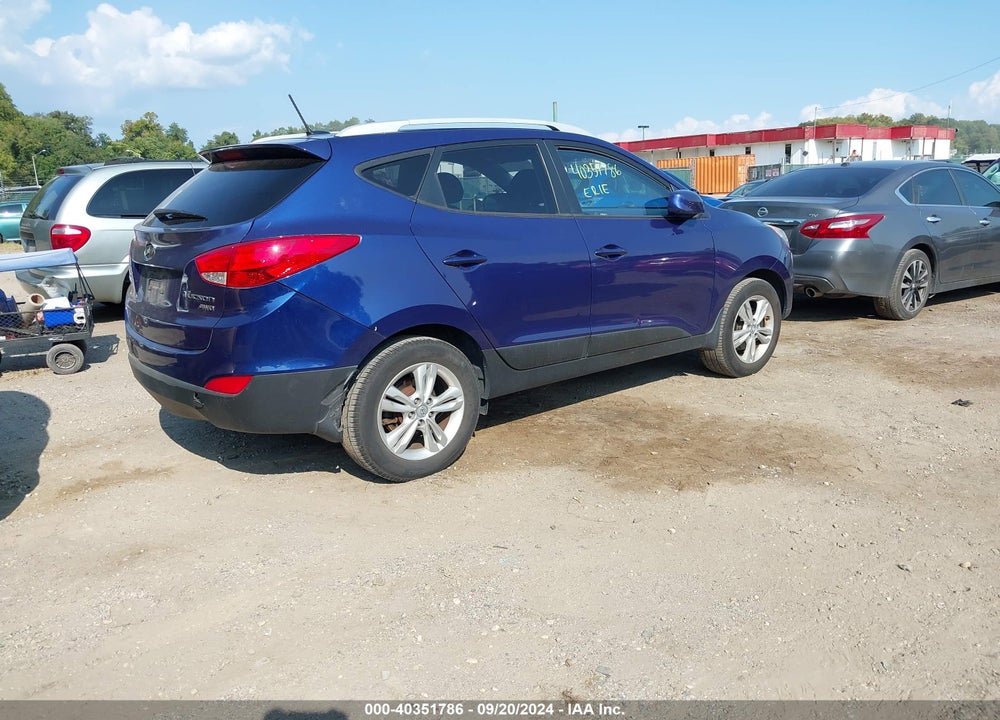 2011 HYUNDAI TUCSON GLS VIN: KM8JUCAC8BU250659