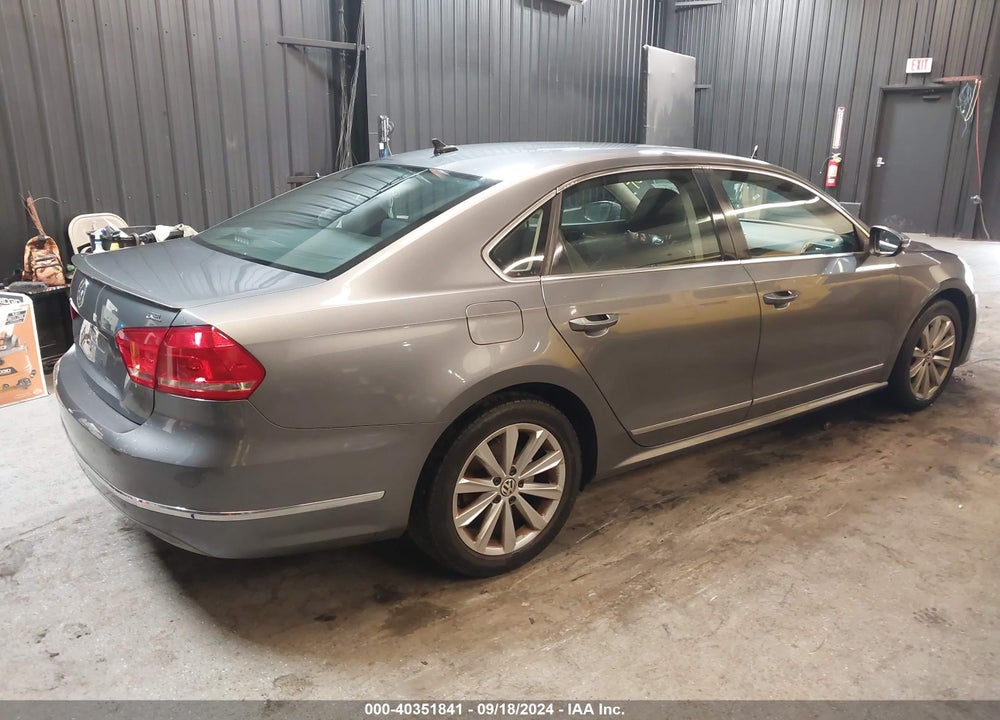 2012 VOLKSWAGEN PASSAT 2.5L SEL PREMIUM VIN: 1VWCP7A36CC024197