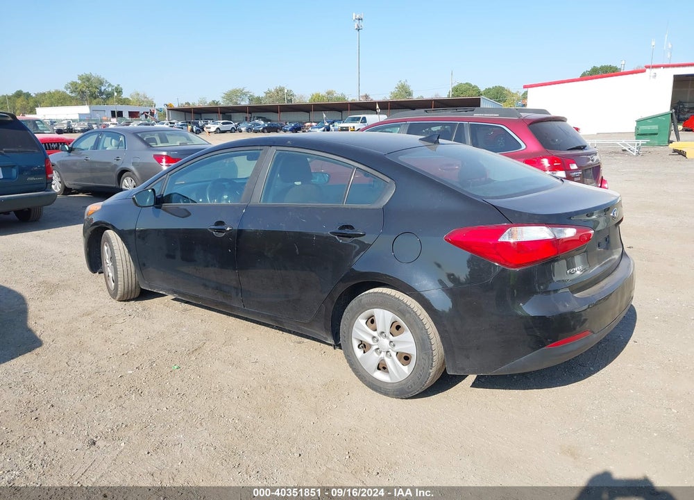 2016 KIA FORTE LX VIN: KNAFK4A61G5507028