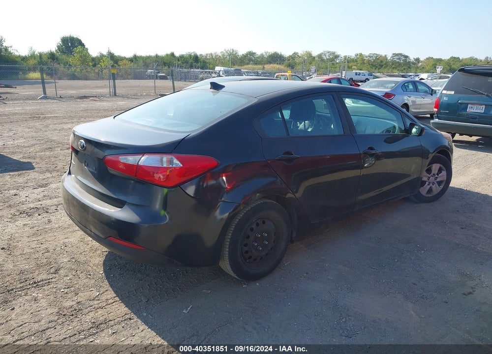 2016 KIA FORTE LX VIN: KNAFK4A61G5507028