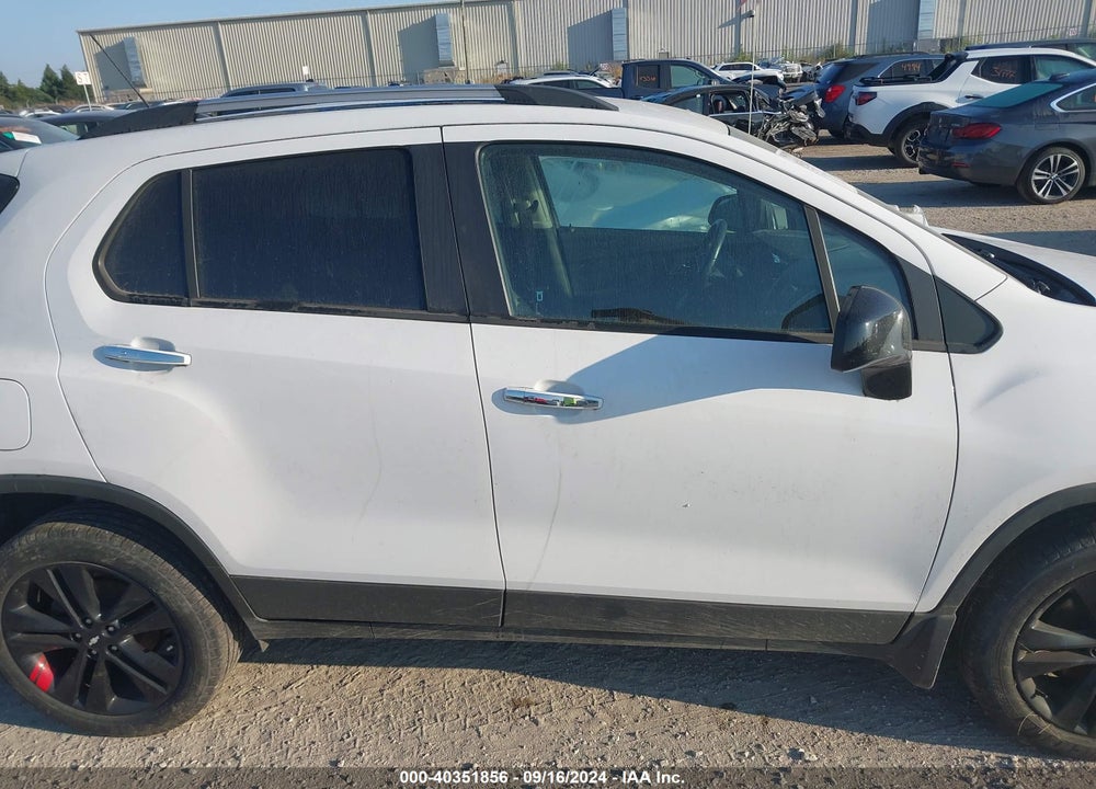 2018 CHEVROLET TRAX LT VIN: 3GNCJPSB9JL225904