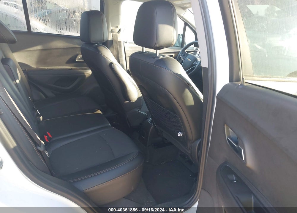 2018 CHEVROLET TRAX LT VIN: 3GNCJPSB9JL225904