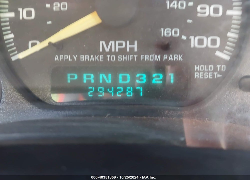 2001 CHEVROLET SILVERADO 1500 LT VIN: 2GCEC19T411161604