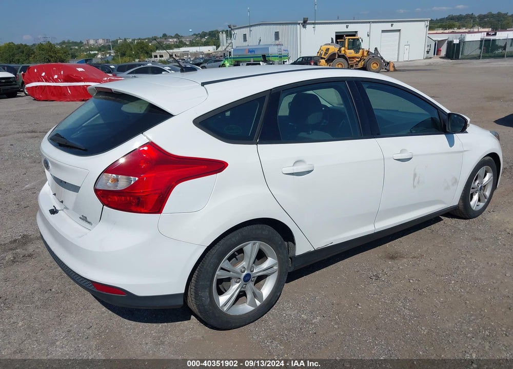 2014 FORD FOCUS SE VIN: 1FADP3K26EL427076