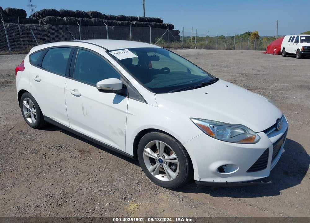 2014 FORD FOCUS SE VIN: 1FADP3K26EL427076